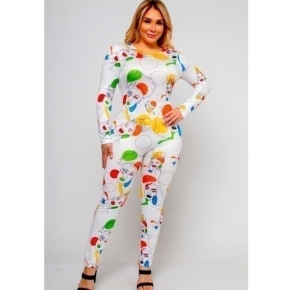 WHITE ROUND NECK LONG SLEEVE JUMPSUIT WITH FACE PRINT styles - Picture 2 of 8